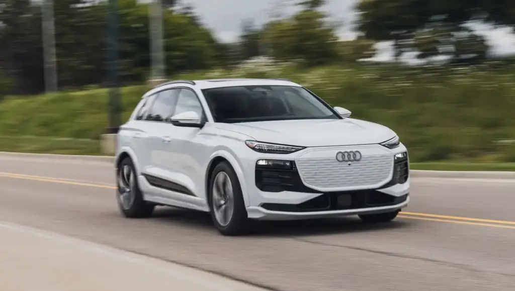 Giá xe Audi Q6 e-tron mới nhất 16 image 259