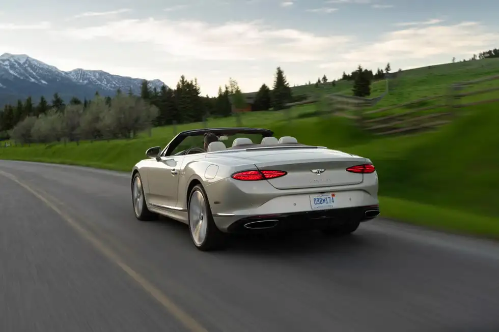 Giá xe Bentley Continental mới nhất 14 image 328
