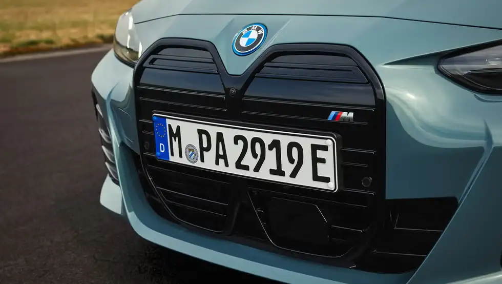 Giá xe BMW i4 mới nhất 16 image 33