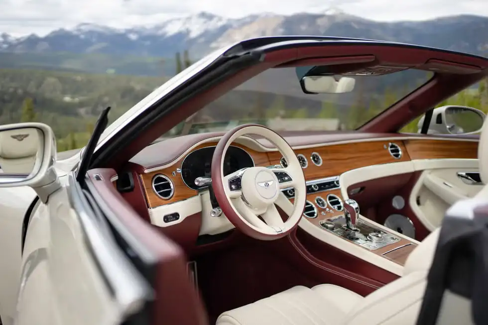 Giá xe Bentley Continental mới nhất 17 image 331