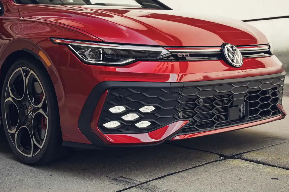 Giá xe Volkswagen Golf mới nhất 13 image 44