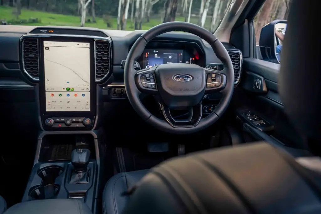 Giá xe Ford Everest mới nhất 15 image 459
