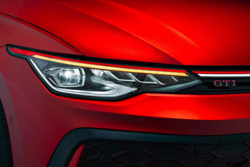 Giá xe Volkswagen Golf mới nhất 17 image 48