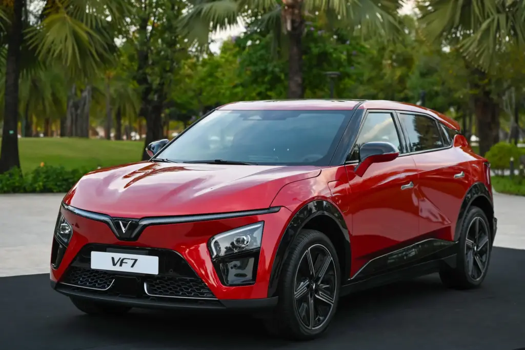 Giá xe VinFast VF 7 mới nhất 13 image 538