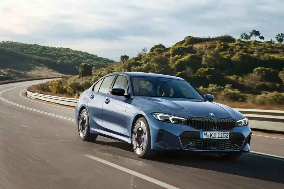 Giá xe BMW 3-Series mới nhất 14 image 88